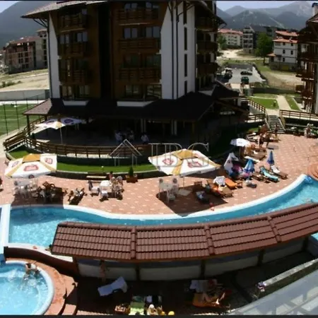 Belvedere H104-300 Meters From The Gondola Apartament *